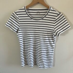 J. Crew Women's Striped Navy and White Short Sleeved Top, Medium